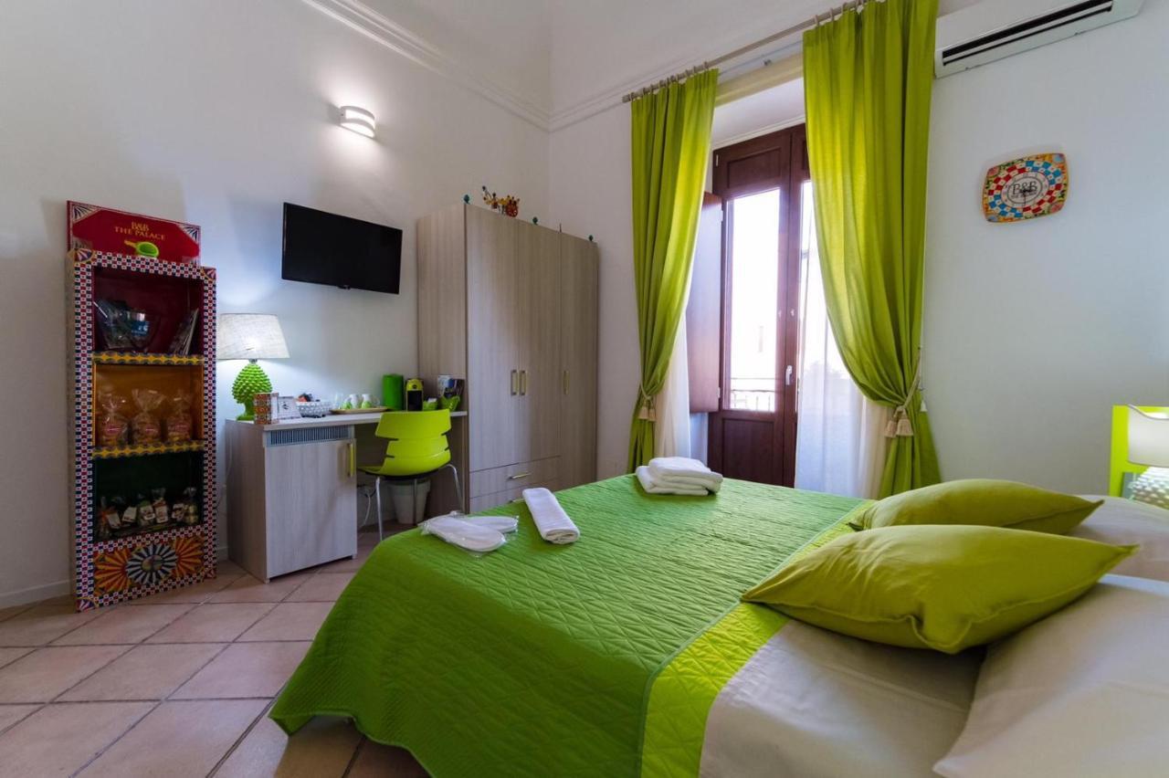 The Palace B&B And Apartments Santo Stefano di Camastra Exterior foto