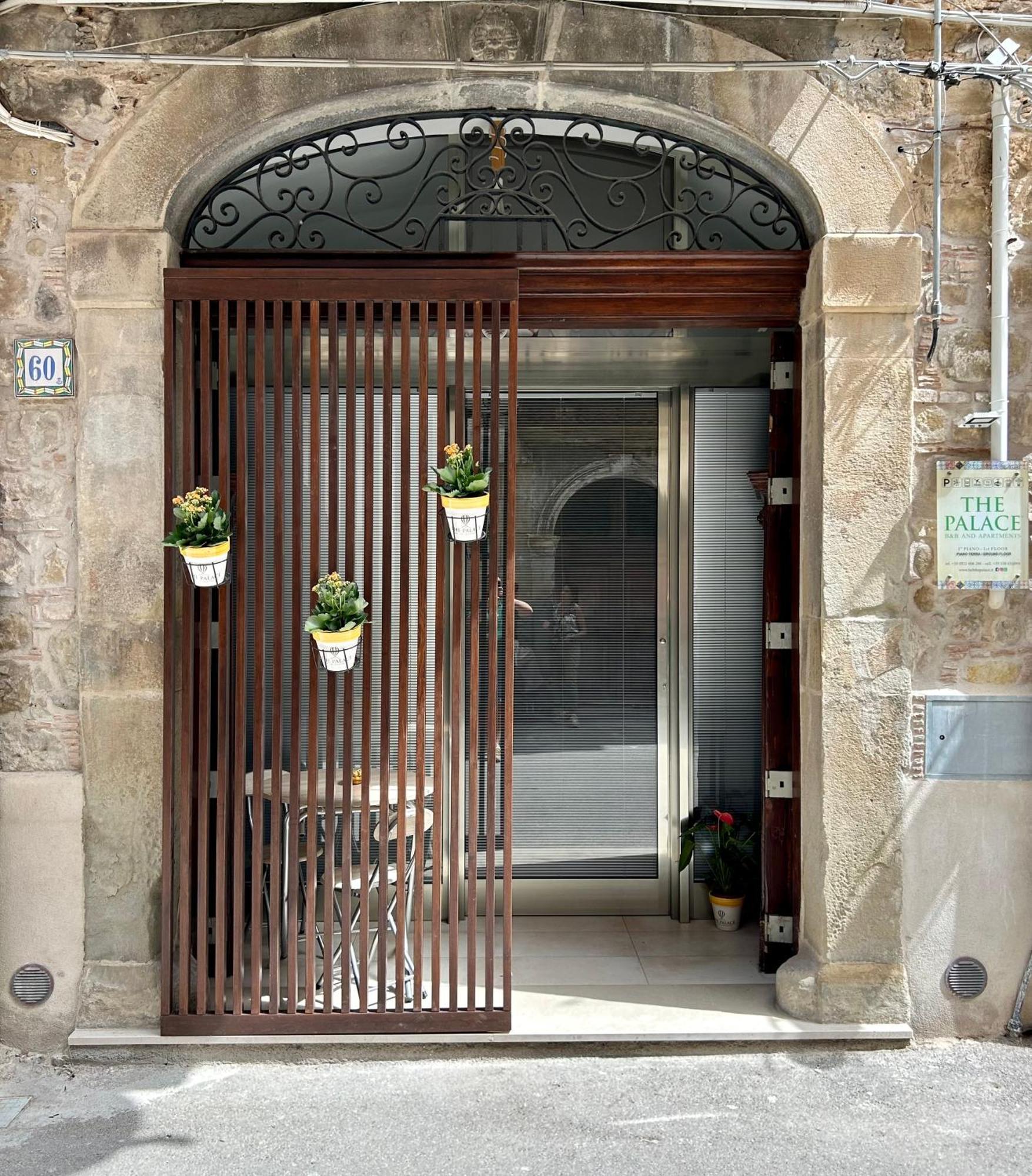 The Palace B&B And Apartments Santo Stefano di Camastra Exterior foto